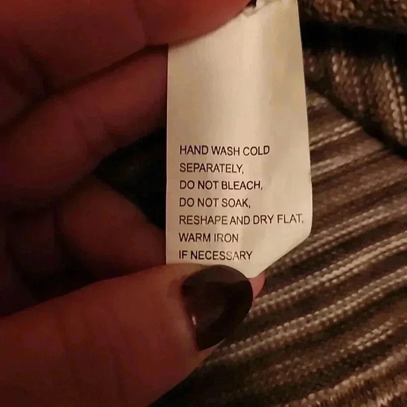 Eight Eight Eight Women's Striped Tunic Sweater EUC - Size Small/Medium (No Tag) - Picture 6 of 6